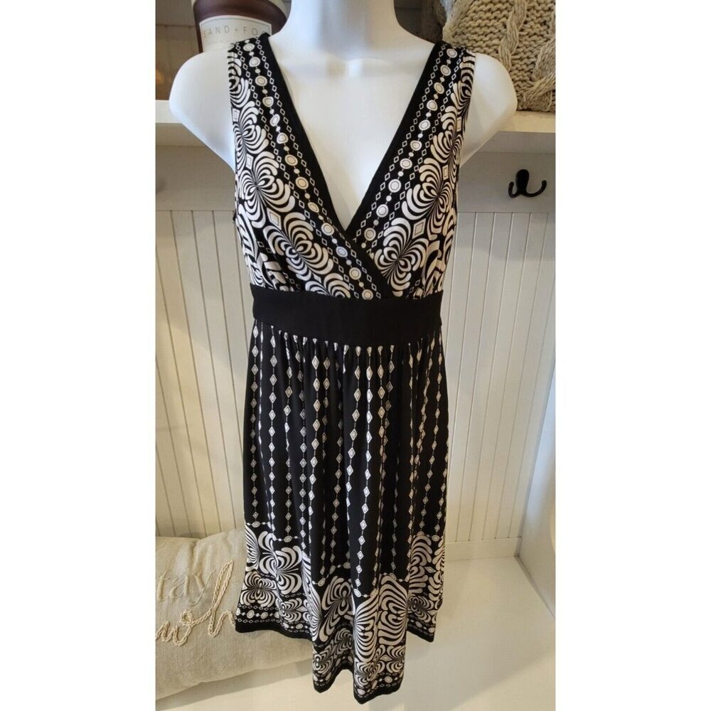 Connected Apparel Petite Sleeveless Wrap V-neck Dress Black White Geometric 4P